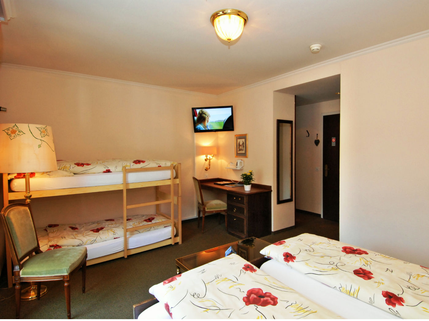 Hotel Edelweiss انغلبرغ الغرفة الصورة