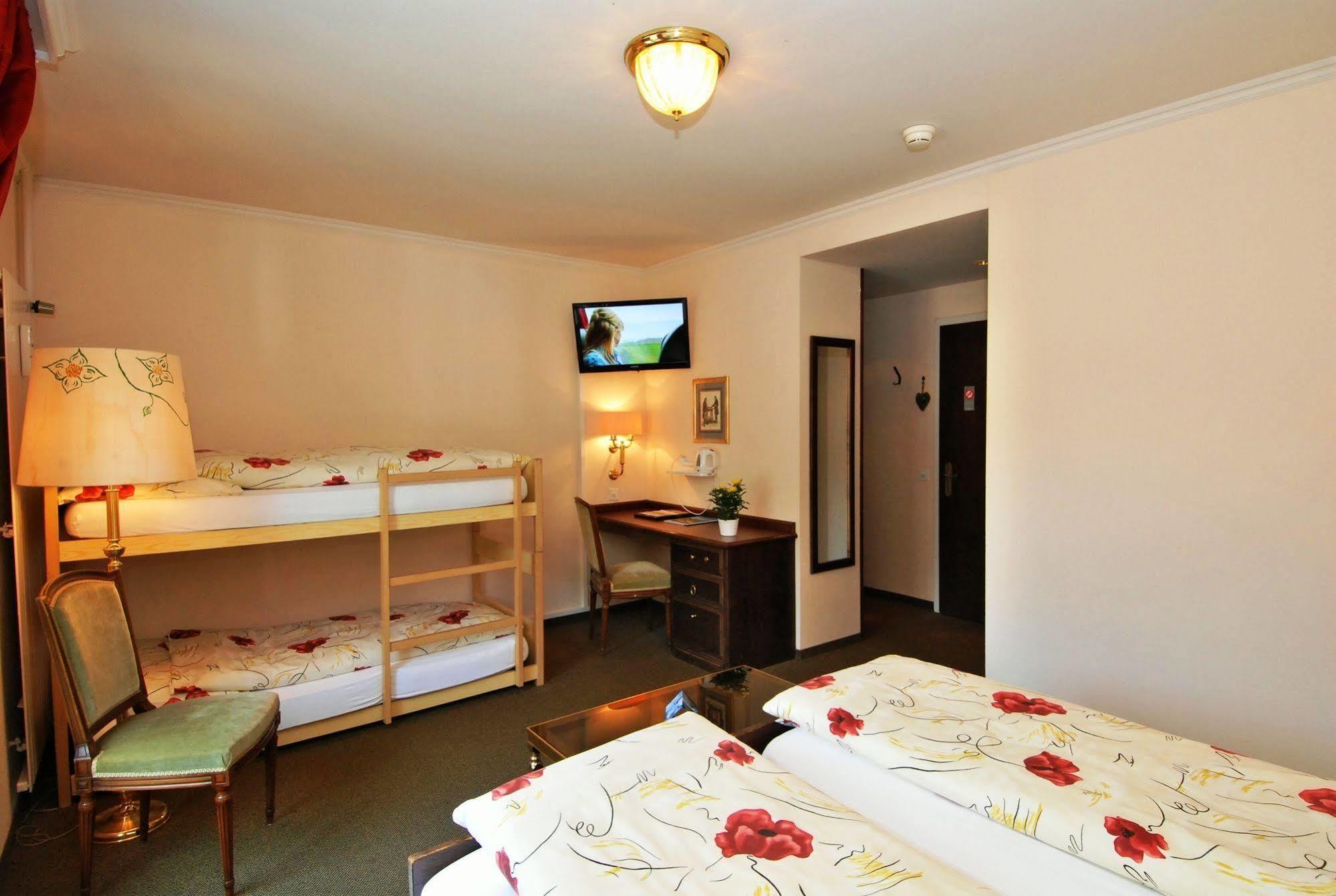 Hotel Edelweiss انغلبرغ المظهر الخارجي الصورة